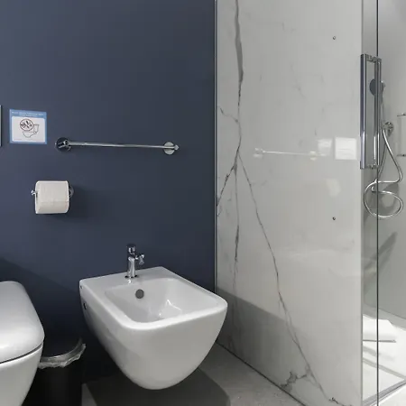 Italianway - Stresa 22 C ミラノ